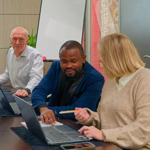 SKY CRM Module tarification API gestion contrats logiciel pour compagnie assurance digitale Afrique